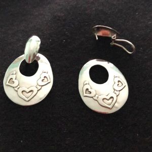 JEEP COLLINS Sterling Silver heart earrings